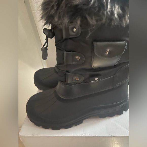 Dream pairs boots - Picture 2 of 4